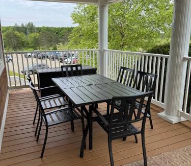 Bellaire House | Unique, Personalized open living condo, Golf, SKi, near Shanty Creek, WIFI