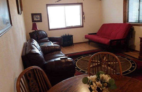 Wilton House | Unique pet friendly barn apartment