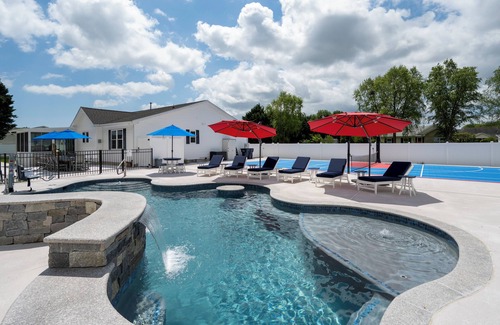 Rehoboth Beach House | UNIQUE! PRIVATE POOL, HOT TUB-BBALL, PICKLEBALL, BOCCE COURTS! Rehoboth Bch