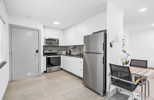 Boca Raton Apartment | Unique Retreat - Unit B: Homey First-Floor Haven