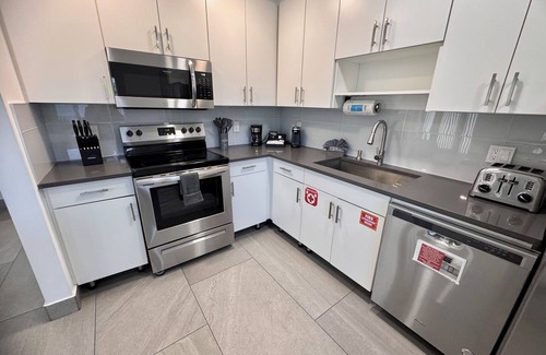 Deerfield Beach Apartment | Unique Retreat - Unit A: Cozy First-Floor Oasis