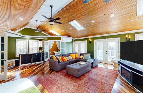 Chester County House | Unique riverfront studio with pool, hot tub, W/D access, grill & AC