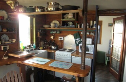 Kirtomy Cottage | Unique rustic cottage, amazing views of wild places. Family and pet friendly
