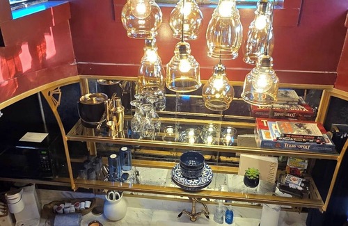 Brownwood Apartment | Unique Santa Fe Caboose Experience