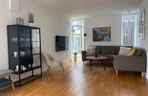 Klaksvik Apartment | Unique Sea & Landscape View and Spacious Apartment