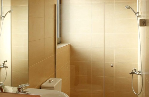 Agii Theodori Apartment | Unique Sea View Apartment