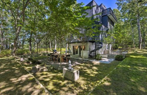 North Sea House | Unique Southampton Getaway with Rooftop Deck!