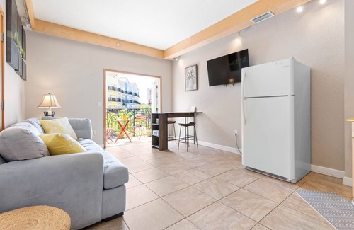 Palm Coast Condo | Unique Stay with European Charmn