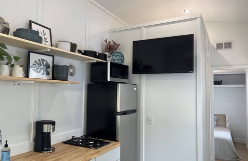 Perry Apartment | Unique tiny home experience in a one of a kind tiny home park