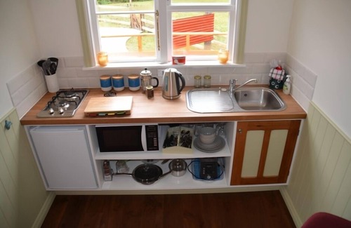 Greymouth Cottage | Unique Train carriage 100+ years old - Te Pahika