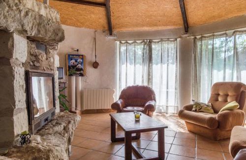 Faverolles House | Unique troglodyte house in the Valley