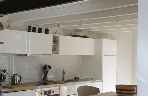 Sete Apartment | Unique! unusual! Charming apartment with large garden 10 m from the Royal Canal