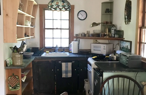 West Tisbury House | Unique Up-Island Home