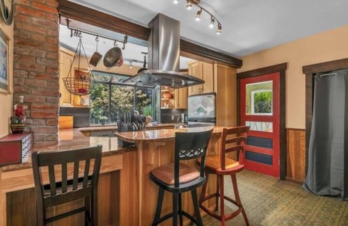 Central Tacoma House | Unique Urban Sanctuary