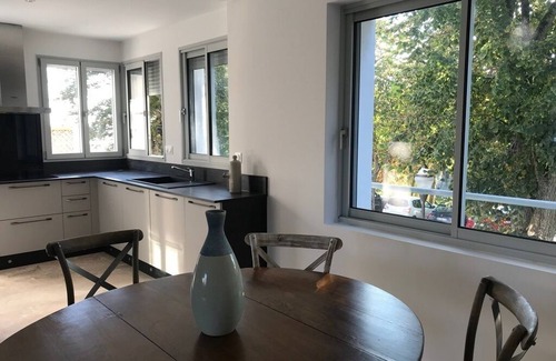 La Rochelle City Centre Apartment | UNIQUE VIEW TOUR DE LA LANTERNE Apartment WITH TERRACE 2-4 PERS.