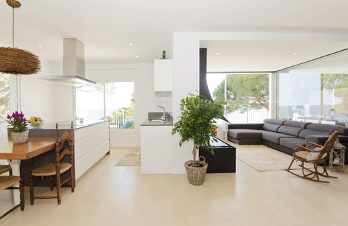 Platja d'Aro Villa | Unique Villa in front of the beach and surrounded by mediterranean trees