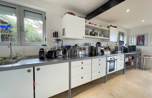 Ronce-les-Bains Villa | Unique villa with direct beach access, shops on foot.