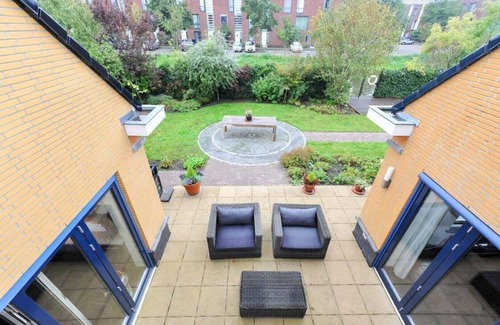 Municipality of Den Haag Villa | Unique Villa, with all sights are nearby.