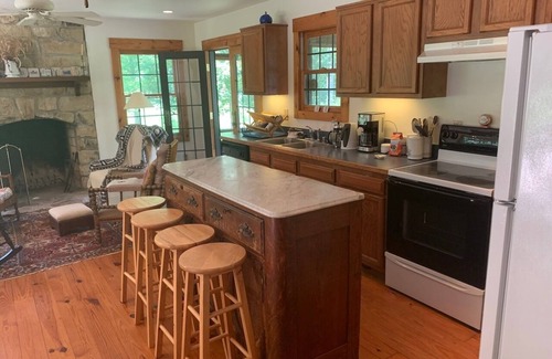 Shepherdsville Cabin | Unique Woodland Haven: Peaceful Historic Cabin with Modern Comforts
