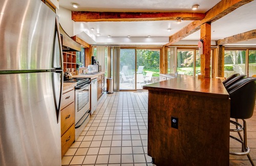 Newtown House | Unique Woodland Retreat w/ 5 Bedrooms & 50 Private Acres