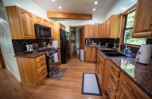 Davie House | Uniquely Beautiful Octagon Oasis- Mins away from the Hard Rock Hotel and Beaches