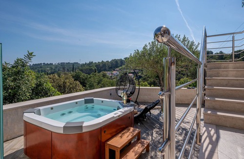 Rogac Villa | * Uniquely designed Villa Ivana Solta Island with Jacuzzi and sea view*