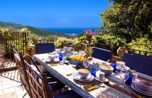 Tanneron Villa | Uniquely situated villa with pool and stunning sea views near Cannes