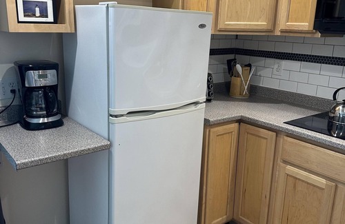 North Truro Condo | Unit #1 - Ground Floor Efficiency Studio with A/C