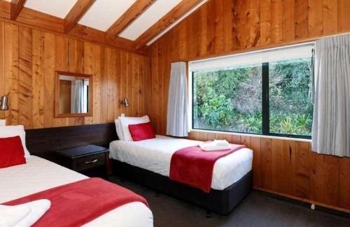 Kaiteriteri House | Unit 10 Kaiteri Apartments and Holiday Homes