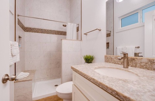 Wailuku Apartment | Unit 10 Maui Ohana Modern Studio