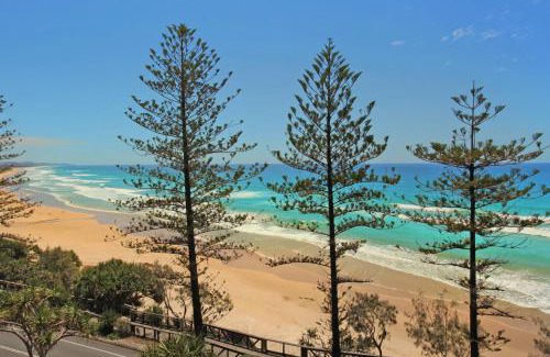 Coolum Beach Apartment | Unit 10 The Rocks