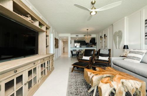 Ocean View Halifax Estates Apartment | Unit 103 Aruba - 3 Bedroom Ocean Front