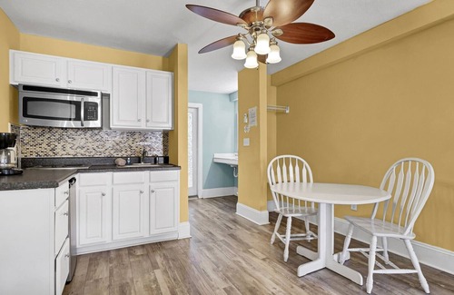 Surf City Hotel | Unit 106SD at Tiffany's Motel