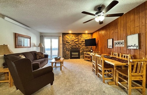 Rendezvous Condo | Unit 114 - Updated Condo