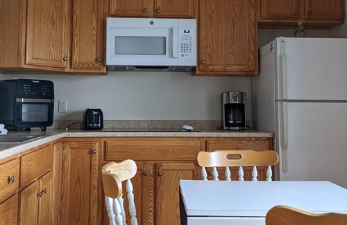 North Truro Condo | Unit #12 - 2nd Floor - Efficiency Studio with A/C