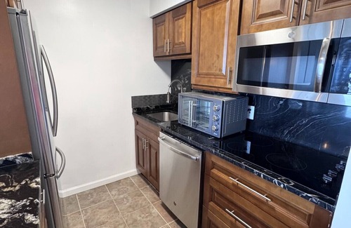 Northeast Virginia Beach Apartment | Unit 1304 Virginia Beach