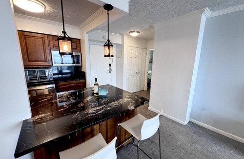 Northeast Virginia Beach Apartment | Unit 1304 Virginia Beach