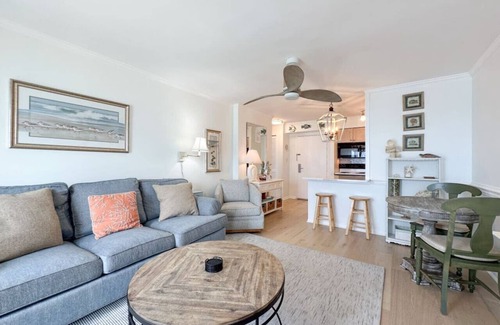 Northeast Virginia Beach Apartment | Unit 1405 Virginia Beach