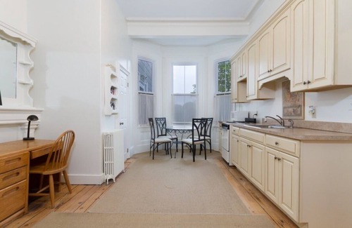 Fifth Ward Apartment | Unit 2, 1st floor 1 Bdrm, walk to mansion and beach