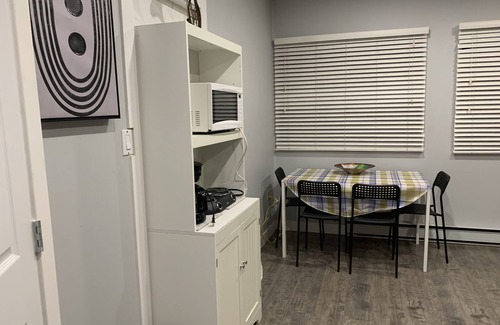 Aldergrove Apartment | UNIT 200A-Bright sunny apartment-2 Beds,1 bathroom,pantry/dining. Food $5 a meal