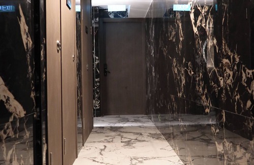 Singapore River Apartment | Unit 3.302-2QB
