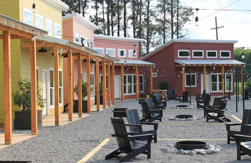 Sterlington Cabin | Unit 3 Willow Creek Cabins