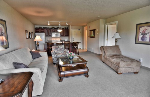 Birchwood Condo | Unit 312 1 Bd/1 Ba Condo 1 Bedroom Condo by RedAwning