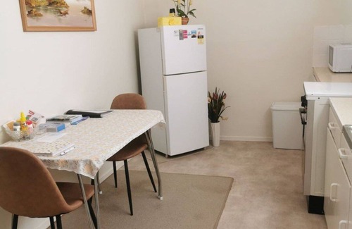 Kimba Apartment | Unit 4 - extra child bed