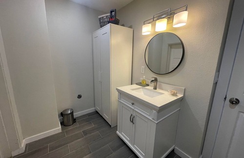 Globe Apartment | UNIT 4 - Pinal Creek East - Amethyst Unit