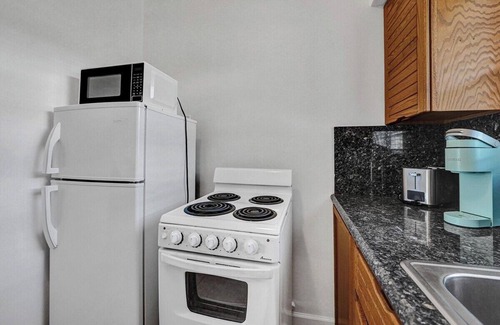 North Beach Apartment | UNIT #4 Waves on Desoto Deluxe Studio with Pool