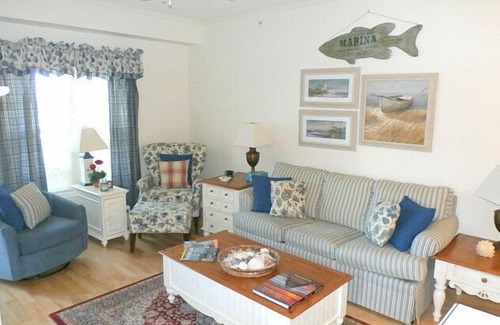 Villages of Five Points House | Unit 4201 - 2nd Floor Condo in the Villages at Five Points.