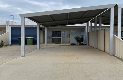 Jurien Bay Villa | Unit 63 Seafront Estate