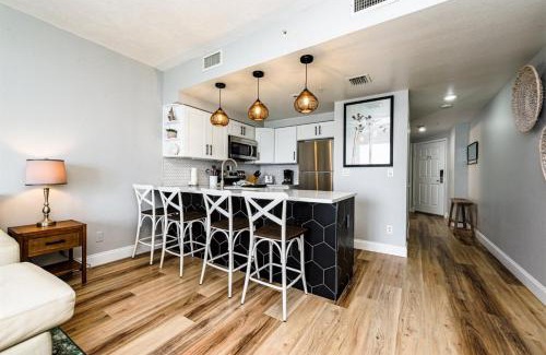 Daytona Beach House | Unit 707 Ocean Walk - 1 Bedroom Ocean Front