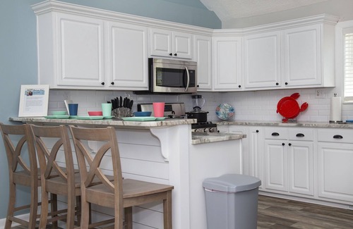 Morehead City House | Unit B-Sand Salt and Seashells